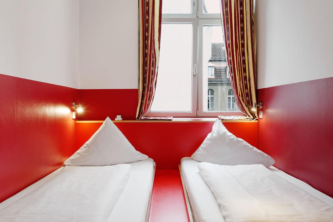 Ballhaus Albergue Berlim